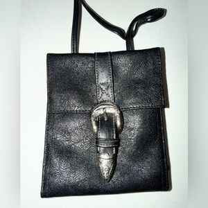 VTG Leather Crossbody Wallet Purse Western Style Buckle Closure Concert Festival